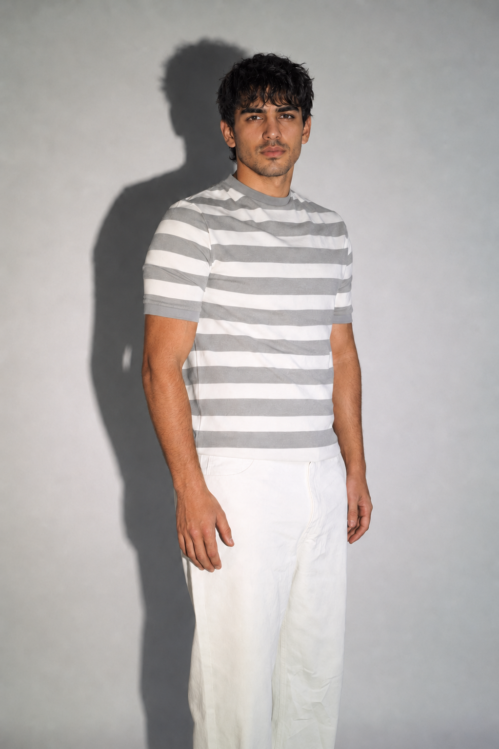 Quiet Lines Tee - Grey - Product photo 9