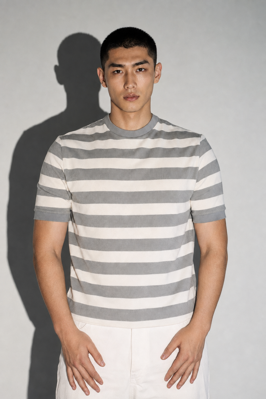 Quiet Lines Tee - Grey - Product photo 12