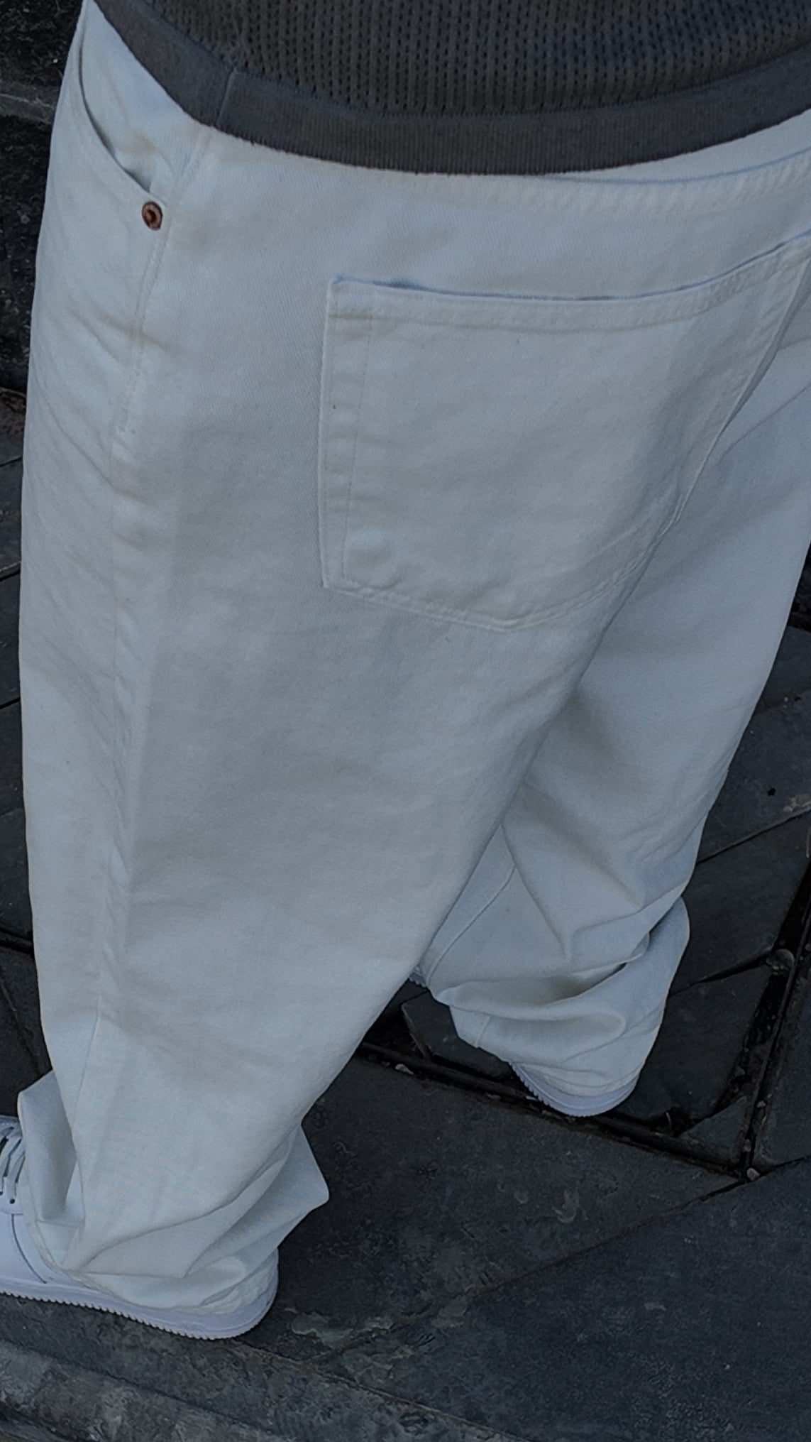NINN Baggy Jeans - Solid White - Product photo 12