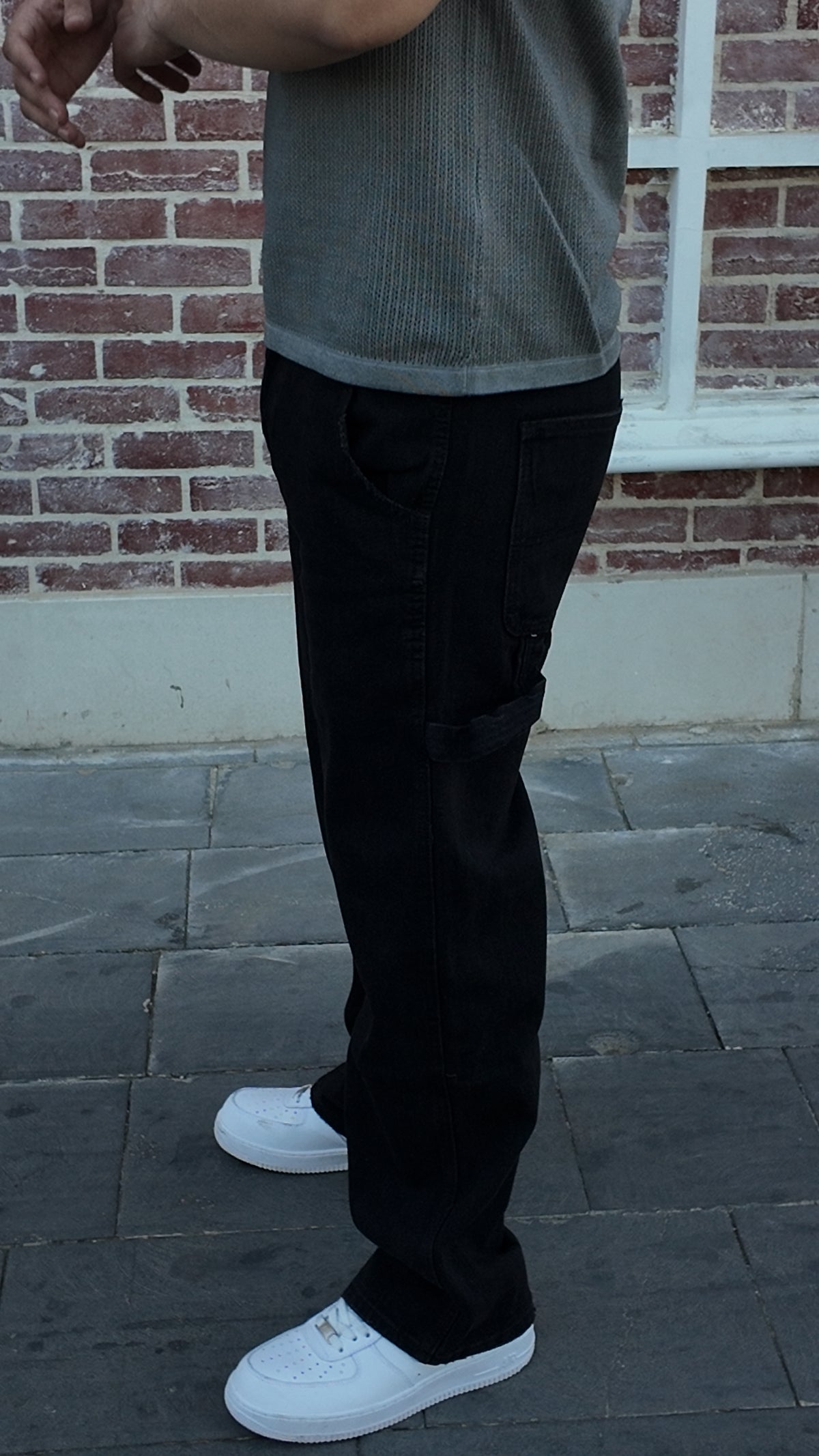 Utility Relaxed Jeans - Dark Black - Image 2