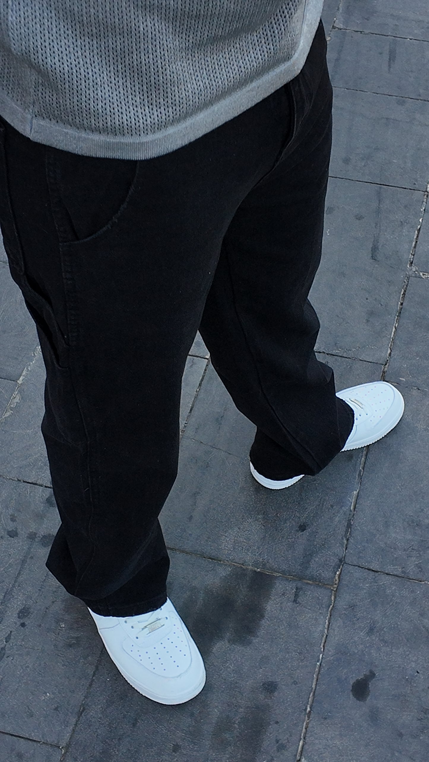 Utility Relaxed Jeans - Dark Black - Image 10