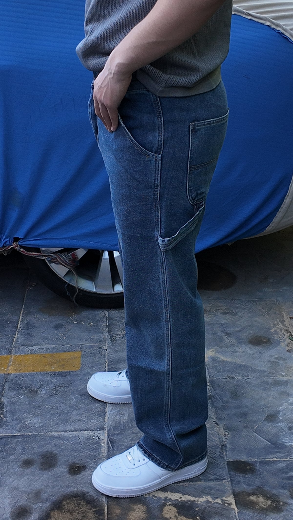 Utility Relaxed Jeans - Medium Blue - Image 4